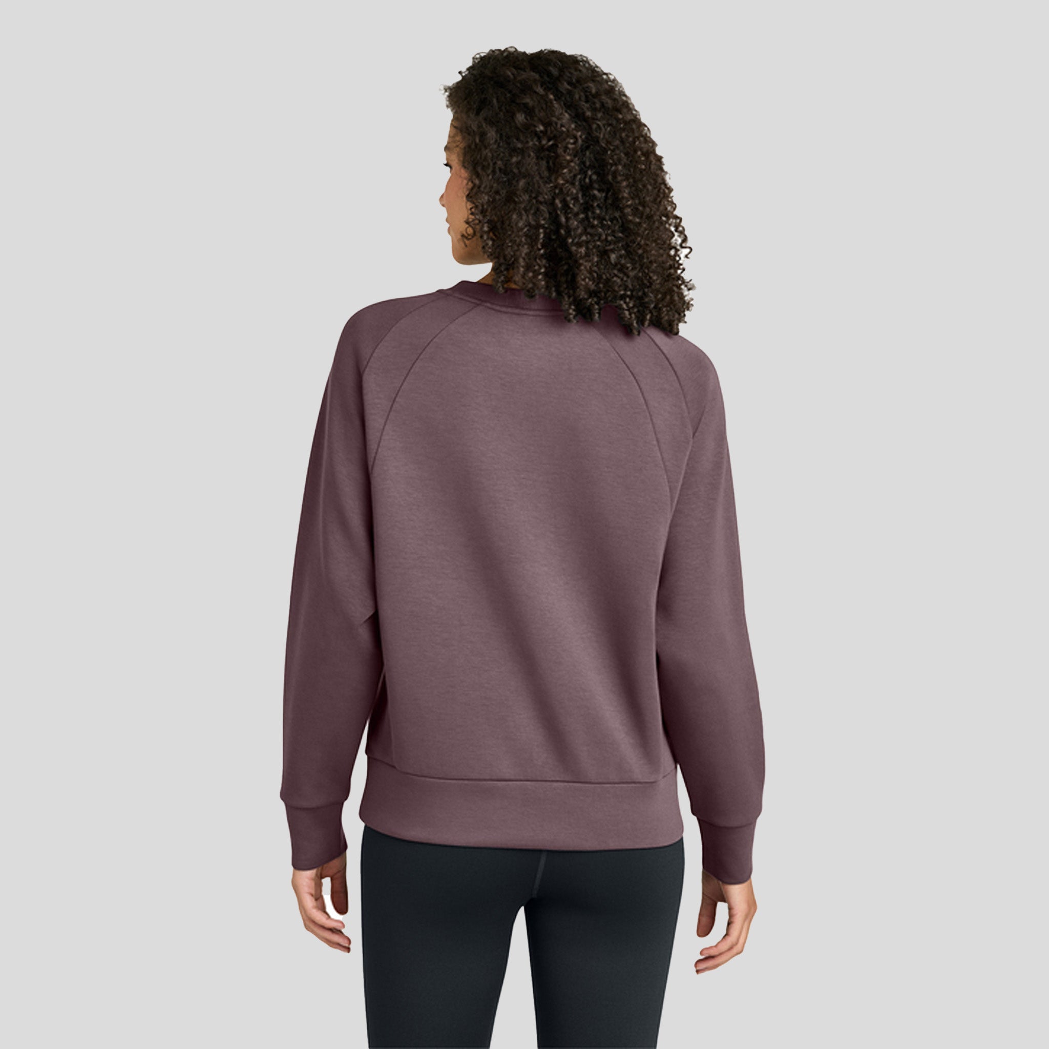 Womenβs Transcend Pullover | Ashen Plum